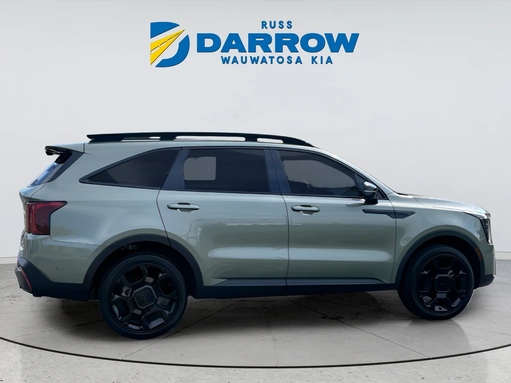 Certified Used 2025 Green Kia X-Line SX Prestige image 6