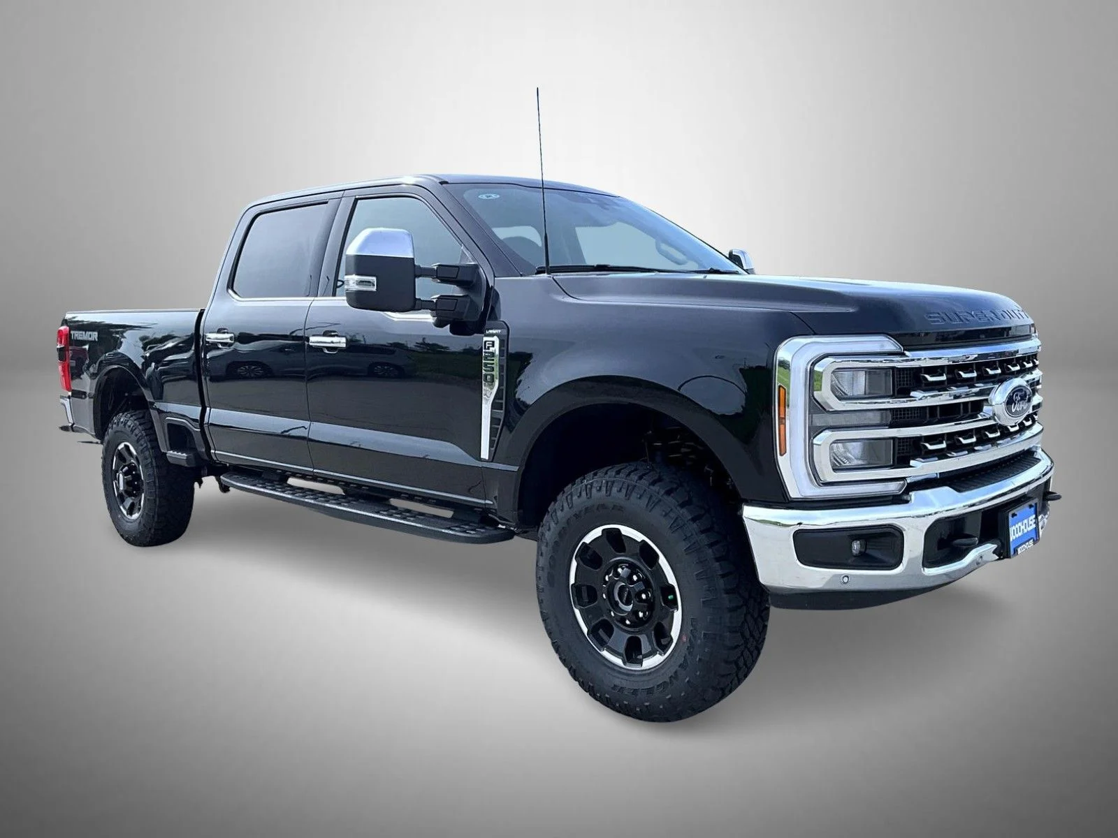 New 2026 Agate Black Metallic Ford Lariat image 3