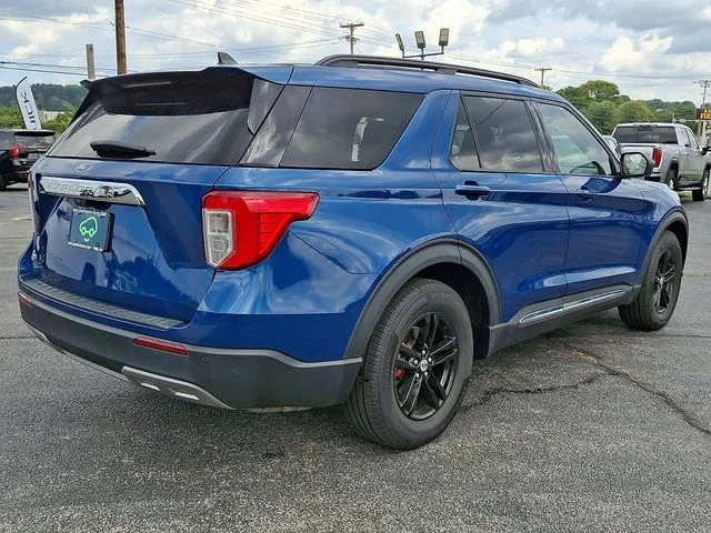 Used 2023 Blue Ford XLT image 6