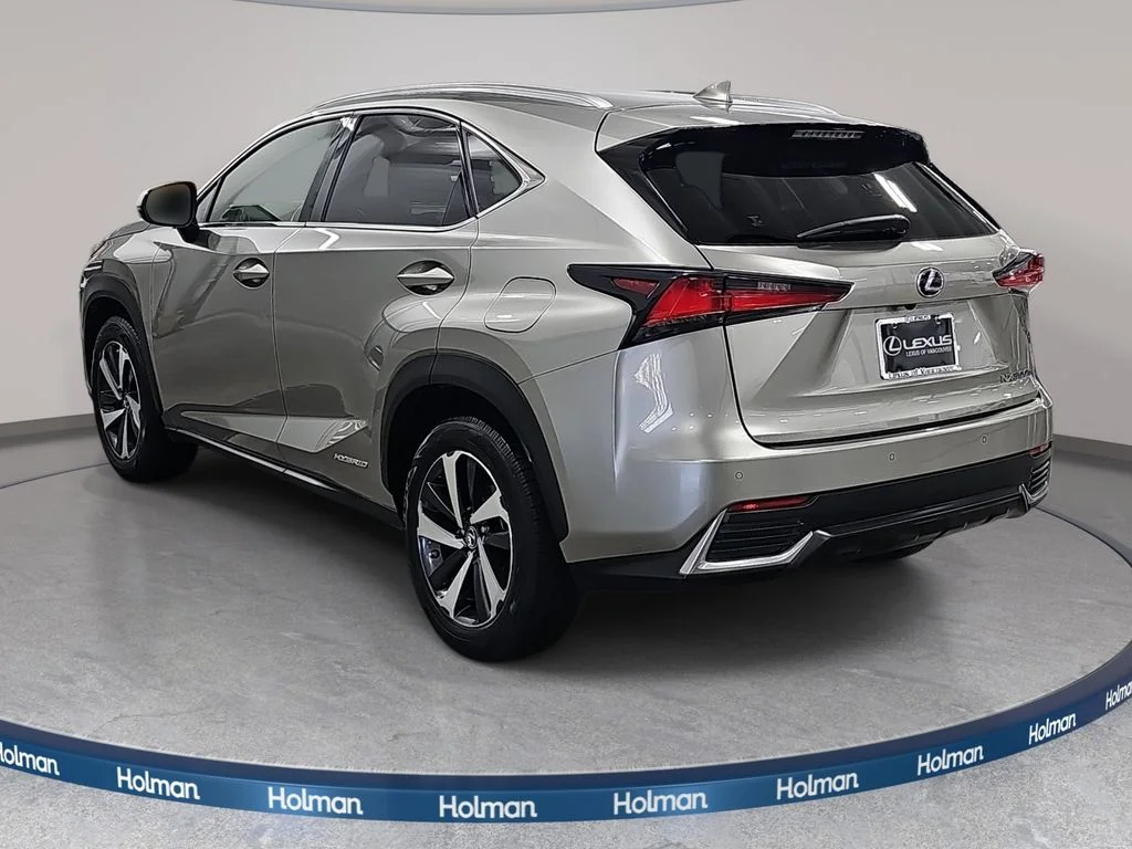 Used 2018 Gray Lexus 300h image 8