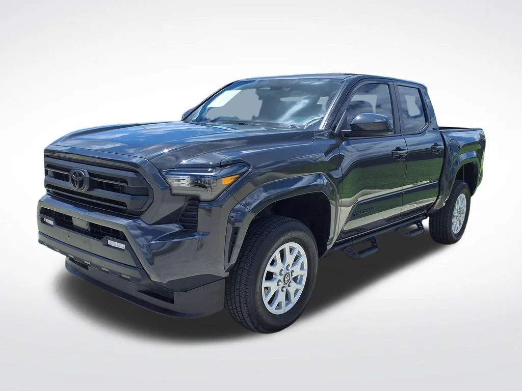 Used 2025 Gray Toyota SR5 image 3
