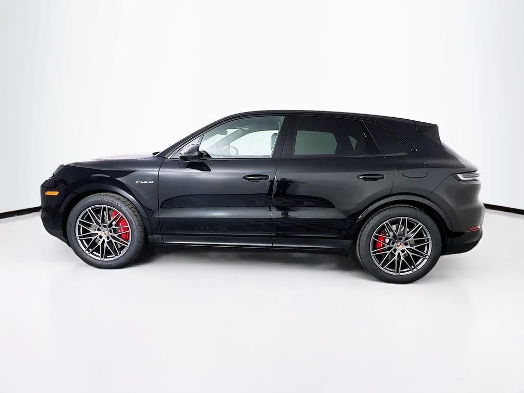 New 2026 Black Porsche S image 2