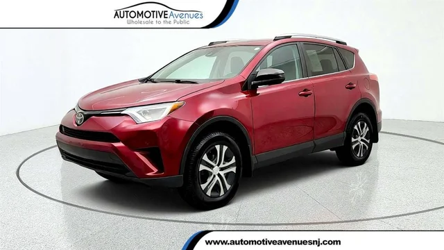 2018 Toyota RAV4 LE AWD