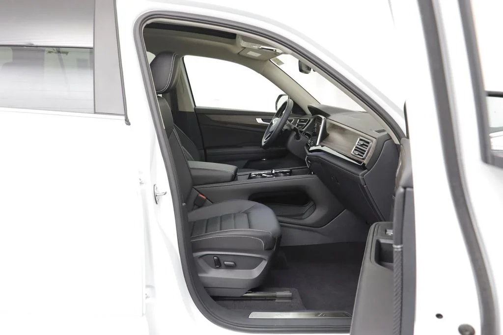 New 2026 Opal White Volkswagen 2.0T SEL image 19