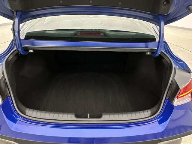 2024 Hyundai Elantra Limited - Photo 39