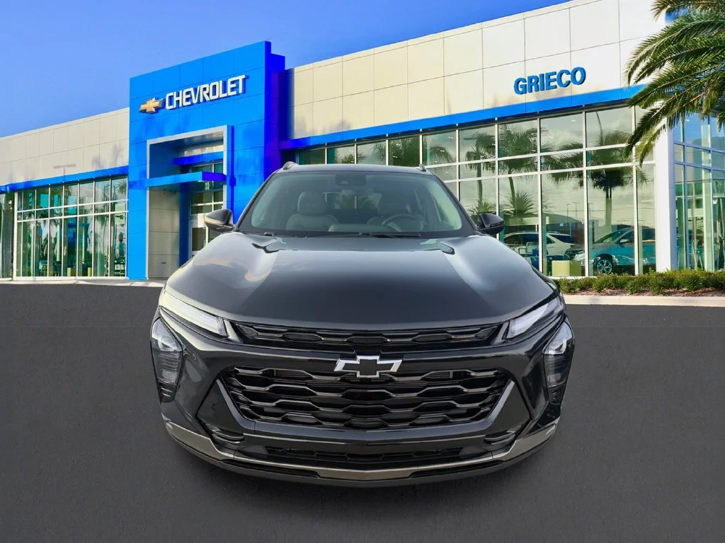 New 2026 Mosaic Black Metallic Chevrolet ACTIV image 2