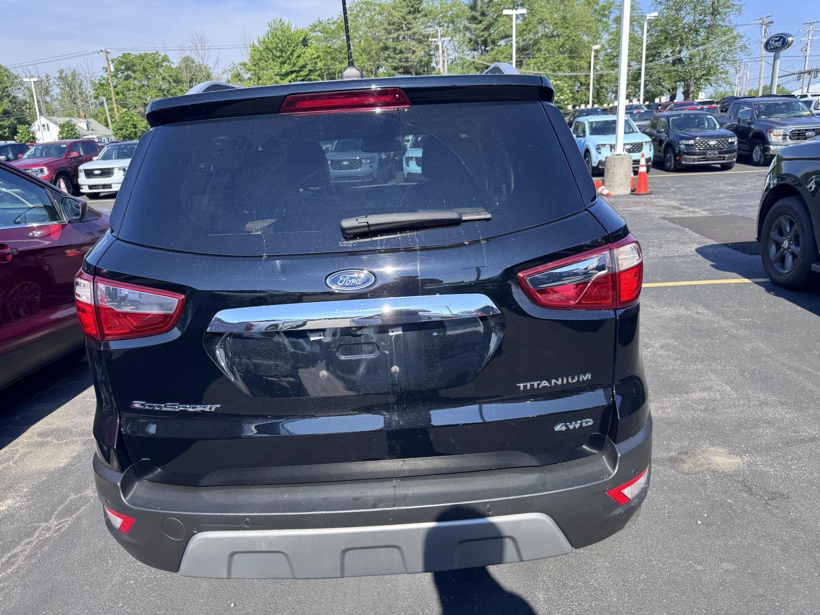 Used 2021 Shadow Black Ford Titanium image 5