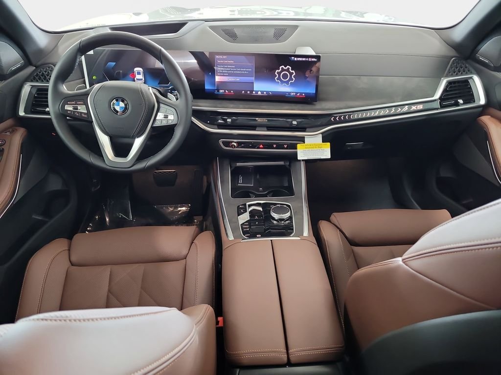 New 2026 Alpine White BMW sDrive40i image 7