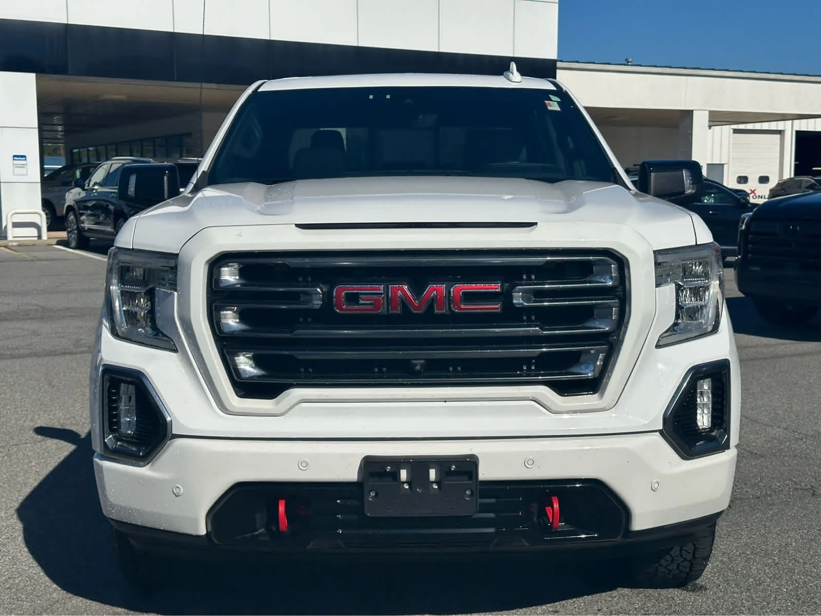 Used 2020 Summit White GMC AT4 image 3