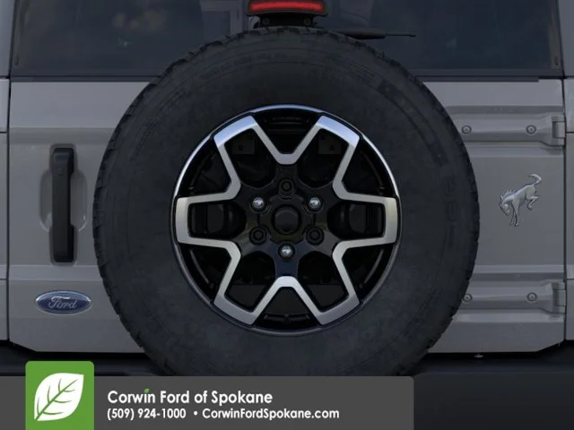 New 2026 Avalanche Gray Ford Outer Banks image 24