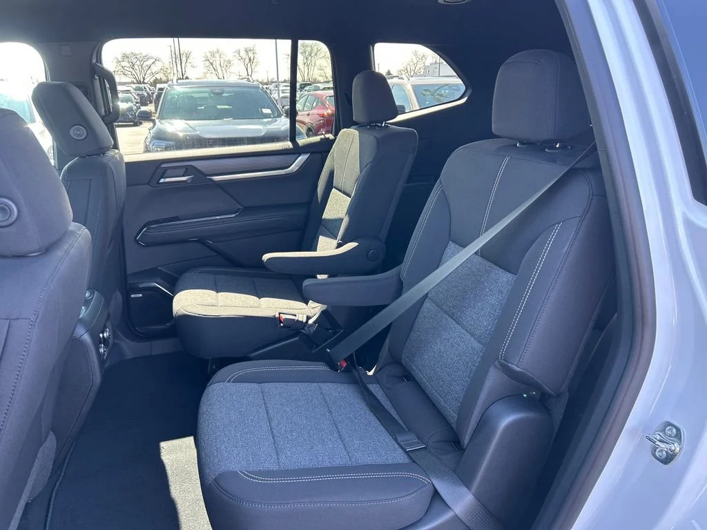 2026 GMC Acadia Elevation - Photo 35
