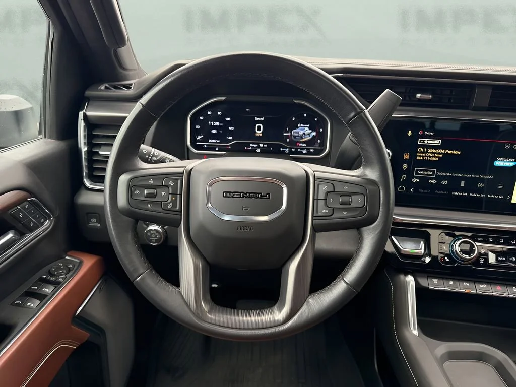 Used 2024 White Frost Tricoat GMC Denali Ultimate image 17