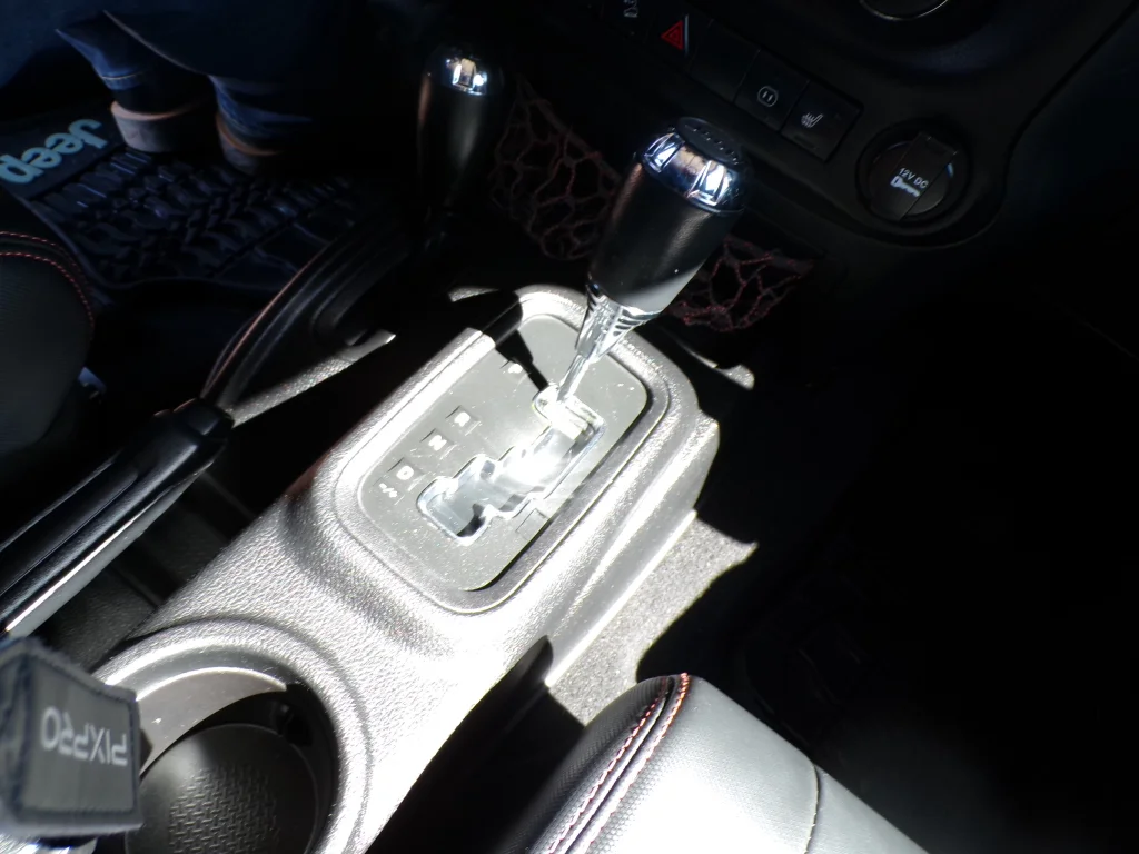 Used 2012 Grey Jeep Arctic image 23