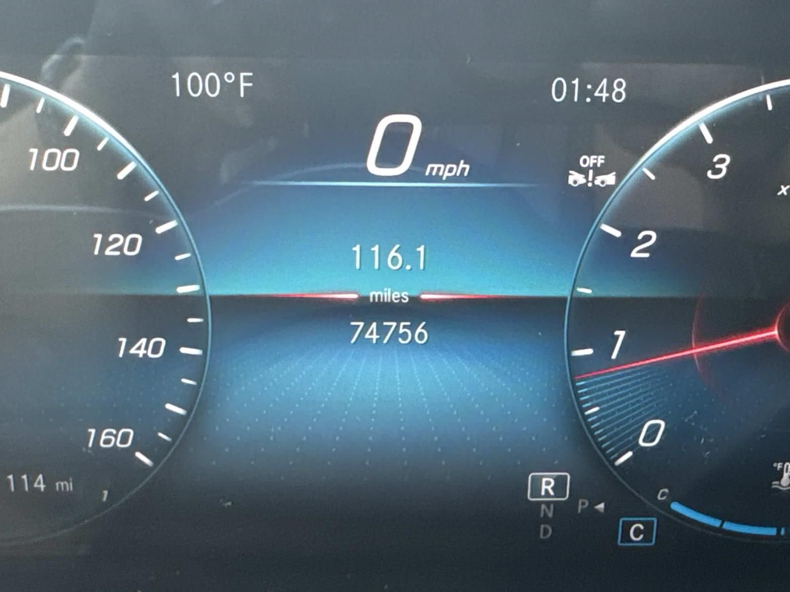 Used 2022  Mercedes-Benz GLB 250 image 27