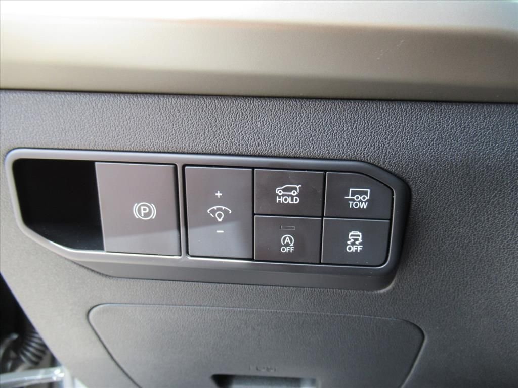Used 2027 Black Kia SX image 21