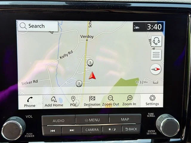 Used 2023 Black Nissan PRO-4X image 15