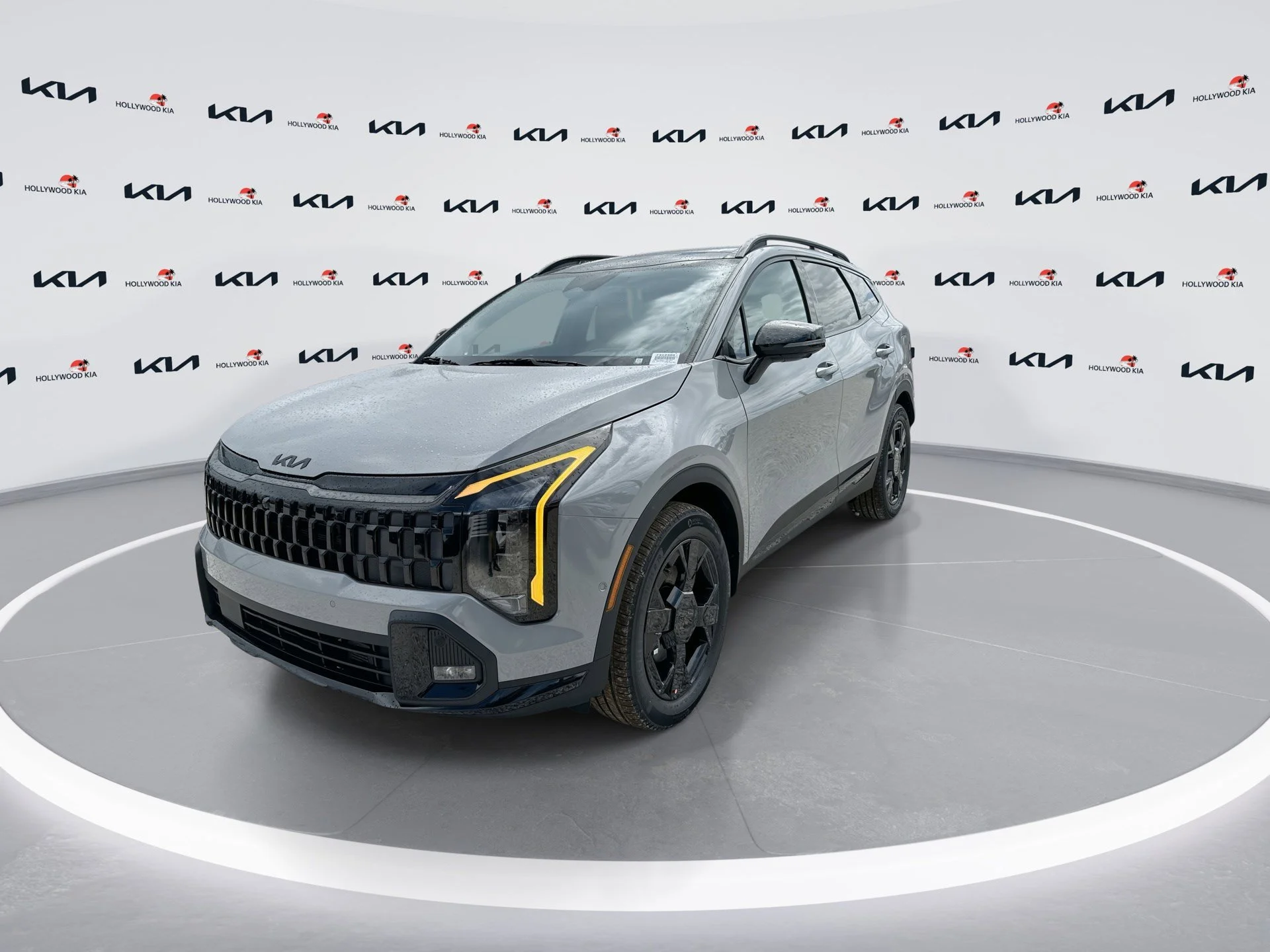 New 2026 Wolf Gray Kia X-Line Prestige image 4