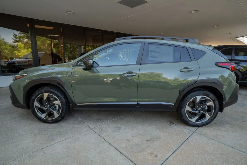 New 2026 ALPINE GREEN Subaru Premium image 4