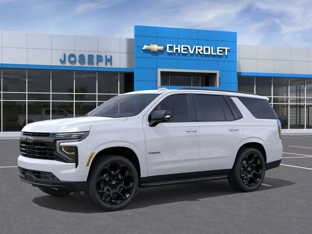 New 2026 Summit White Chevrolet RST image 2