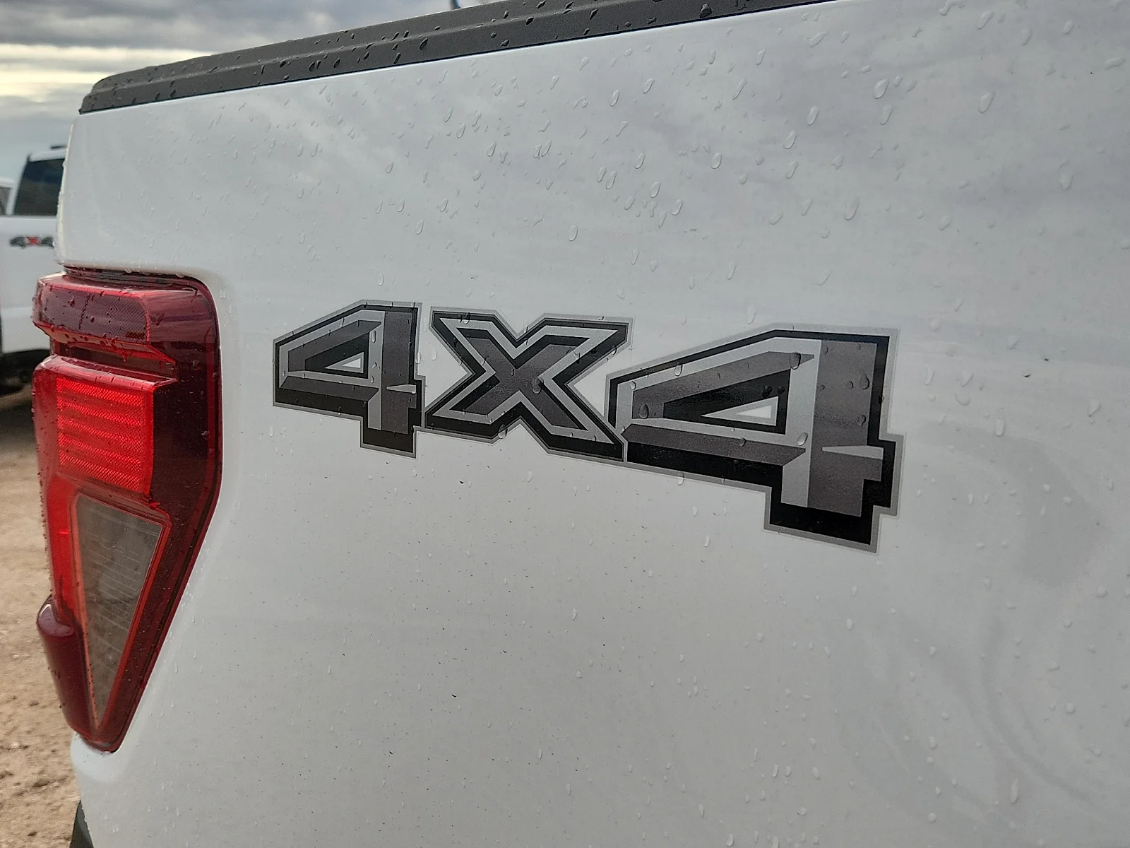 New 2026 Oxford White Ford STX image 11