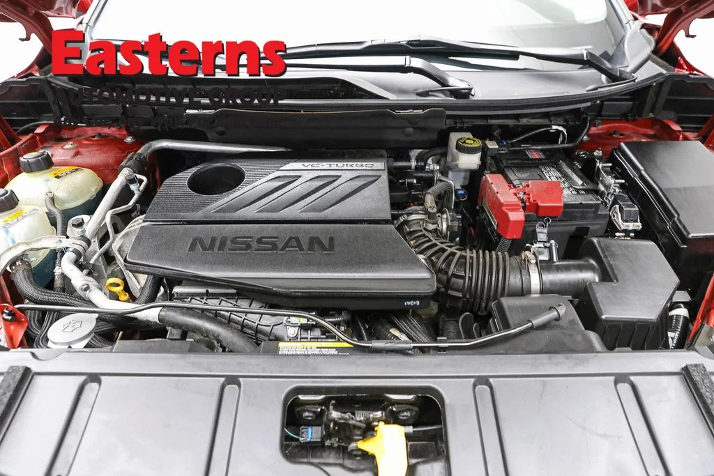Used 2023 Red Nissan SV image 7