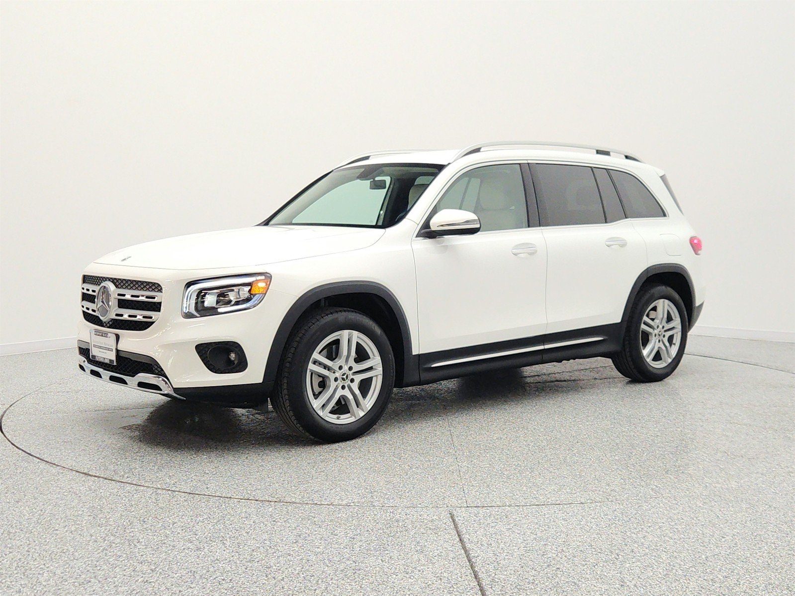 2023 Mercedes-Benz GLB GLB 250's photo