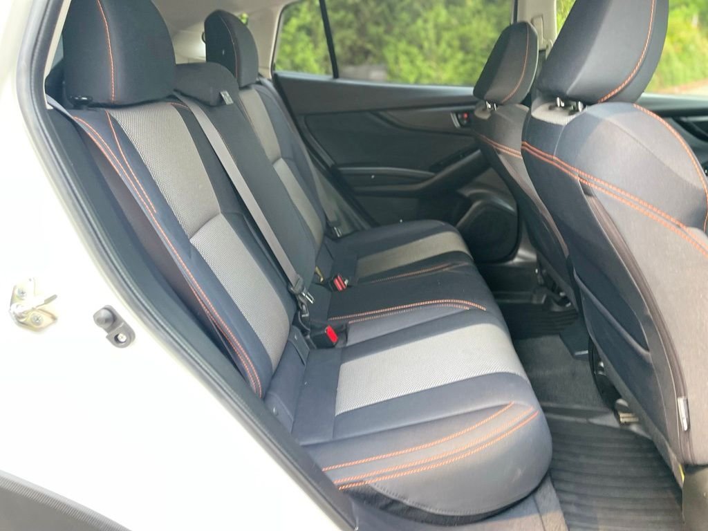 Used 2018 Crystal White Pearl Subaru 2.0i Premium image 20