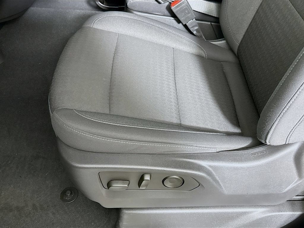 Used 2024 Onyx Black GMC Elevation image 19