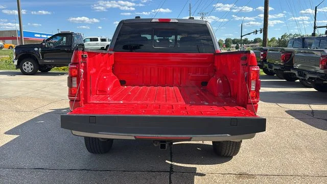 Used 2023 Red Ford XLT image 13