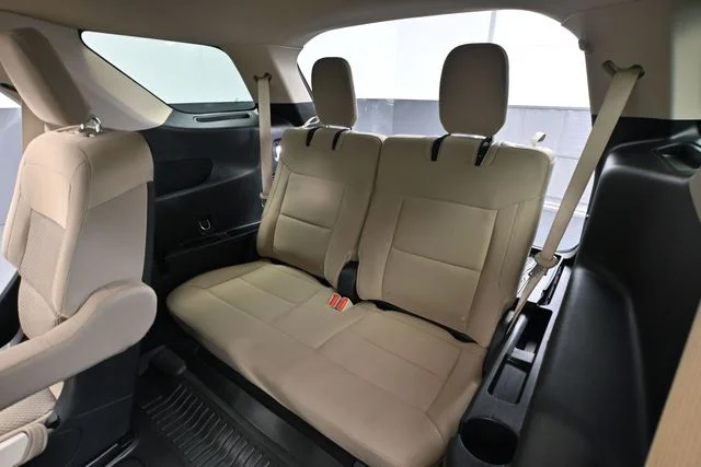Used 2022 White Ford XLT image 33