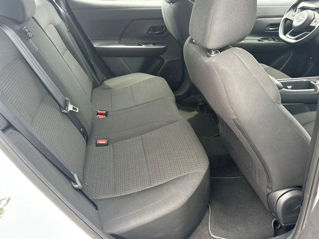 Used 2025 White Nissan S image 15