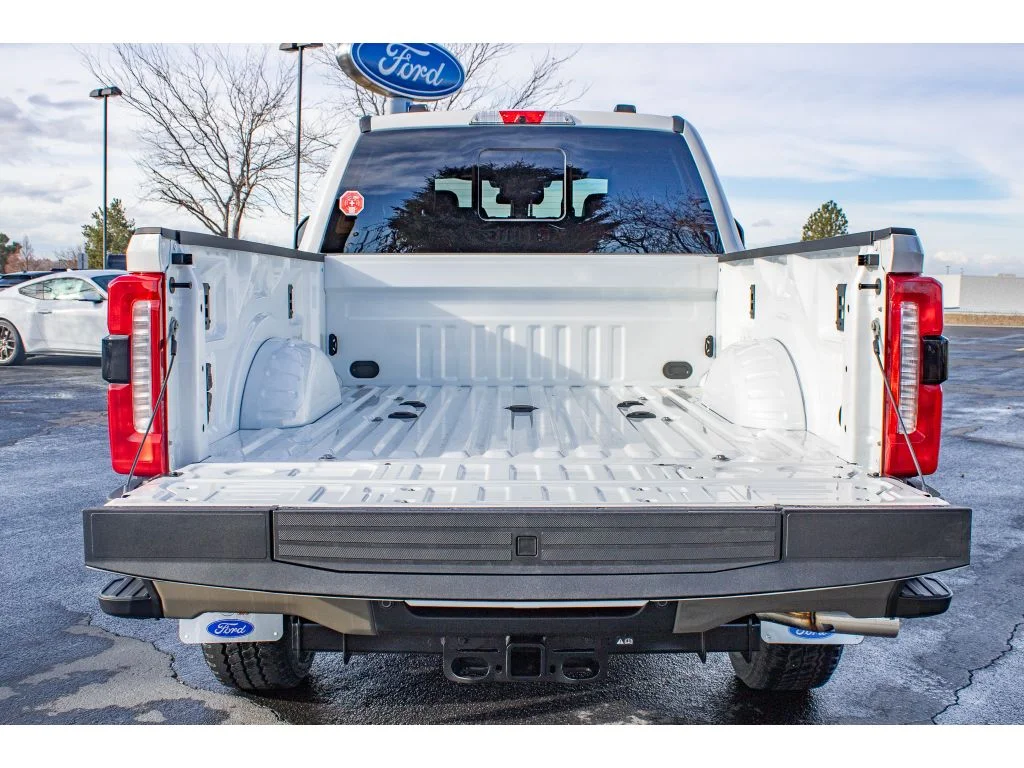 New 2026 Star White Metallic Tri-Coat Ford King Ranch image 10