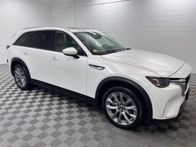 Used 2026 White Mazda 3.3 Turbo Preferred MAZDA CERTIFIED image 4