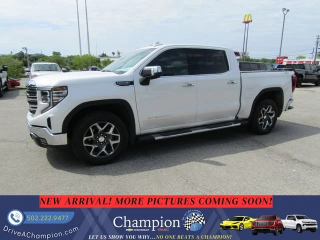 2024 GMC Sierra 4WD Crew Cab Short Box SLT's photo