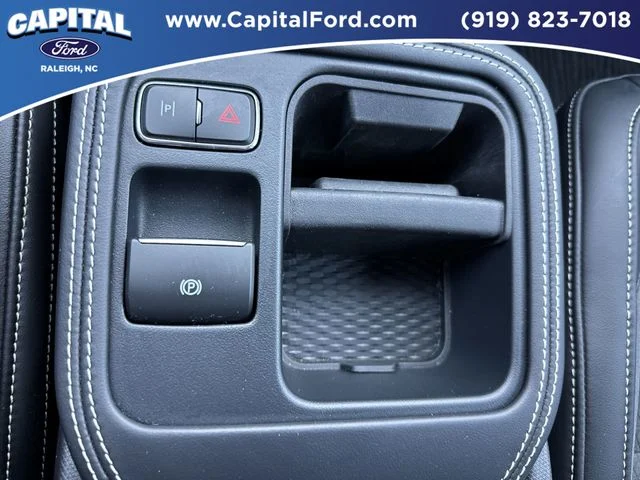 Used 2025 Black Ford GT image 30
