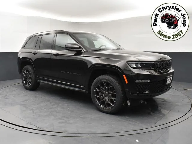 2024 Jeep Grand Cherokee Summit Reserve 4x4's photo