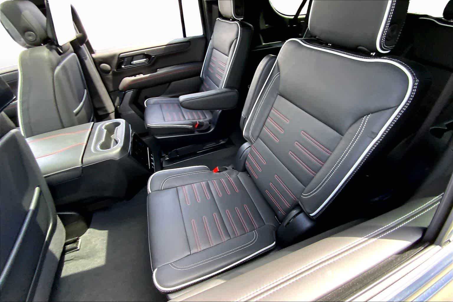 Used 2025 Titanium Rush Metallic GMC AT4 Ultimate image 20