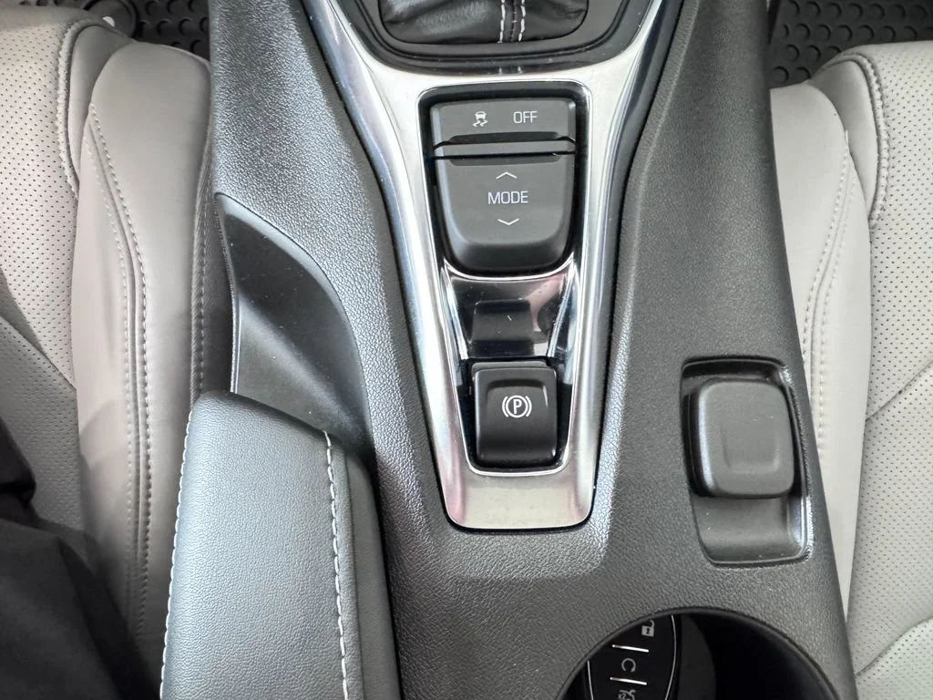 Certified Used 2022 Summit White Chevrolet 2SS image 22