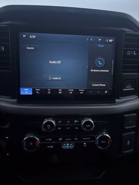 Used 2025 Oxford White Ford XLT image 18