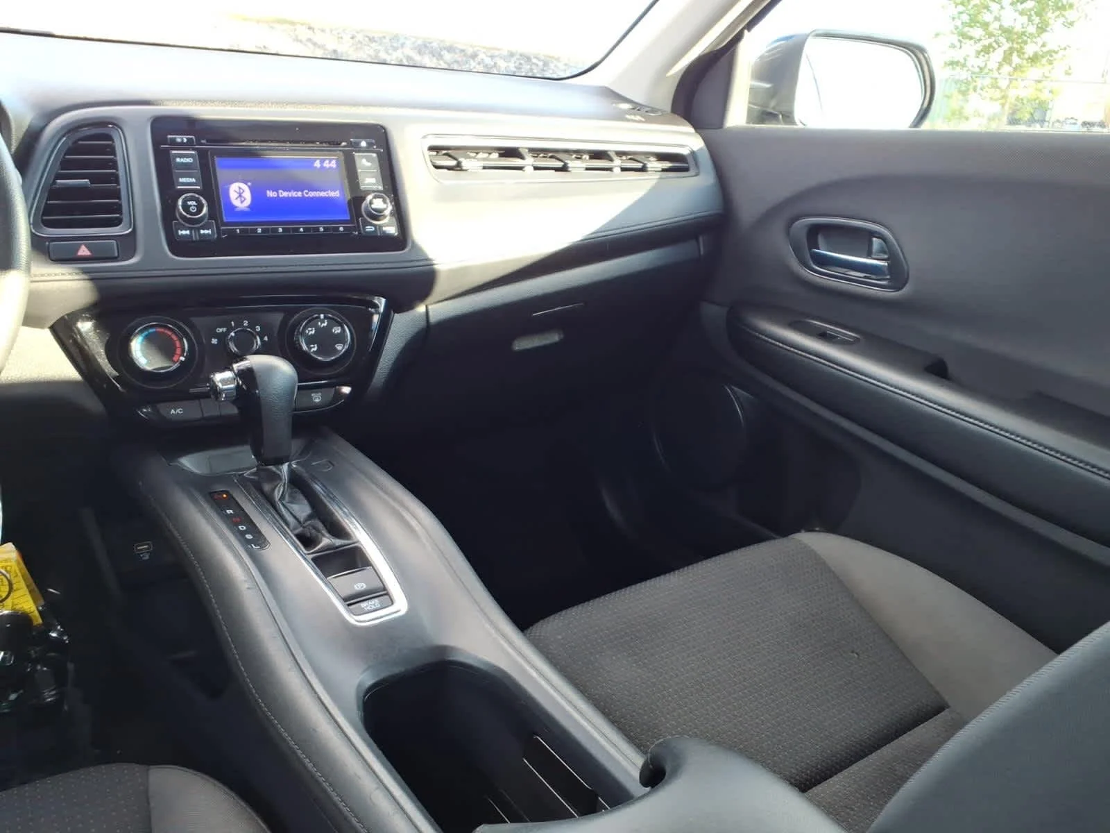 Certified Used 2020 Crystal Black Pearl Honda LX image 15