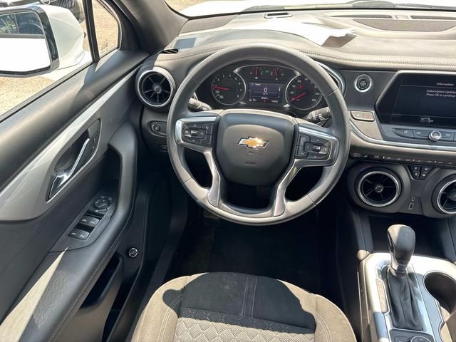 Used 2021 White Chevrolet LT image 18