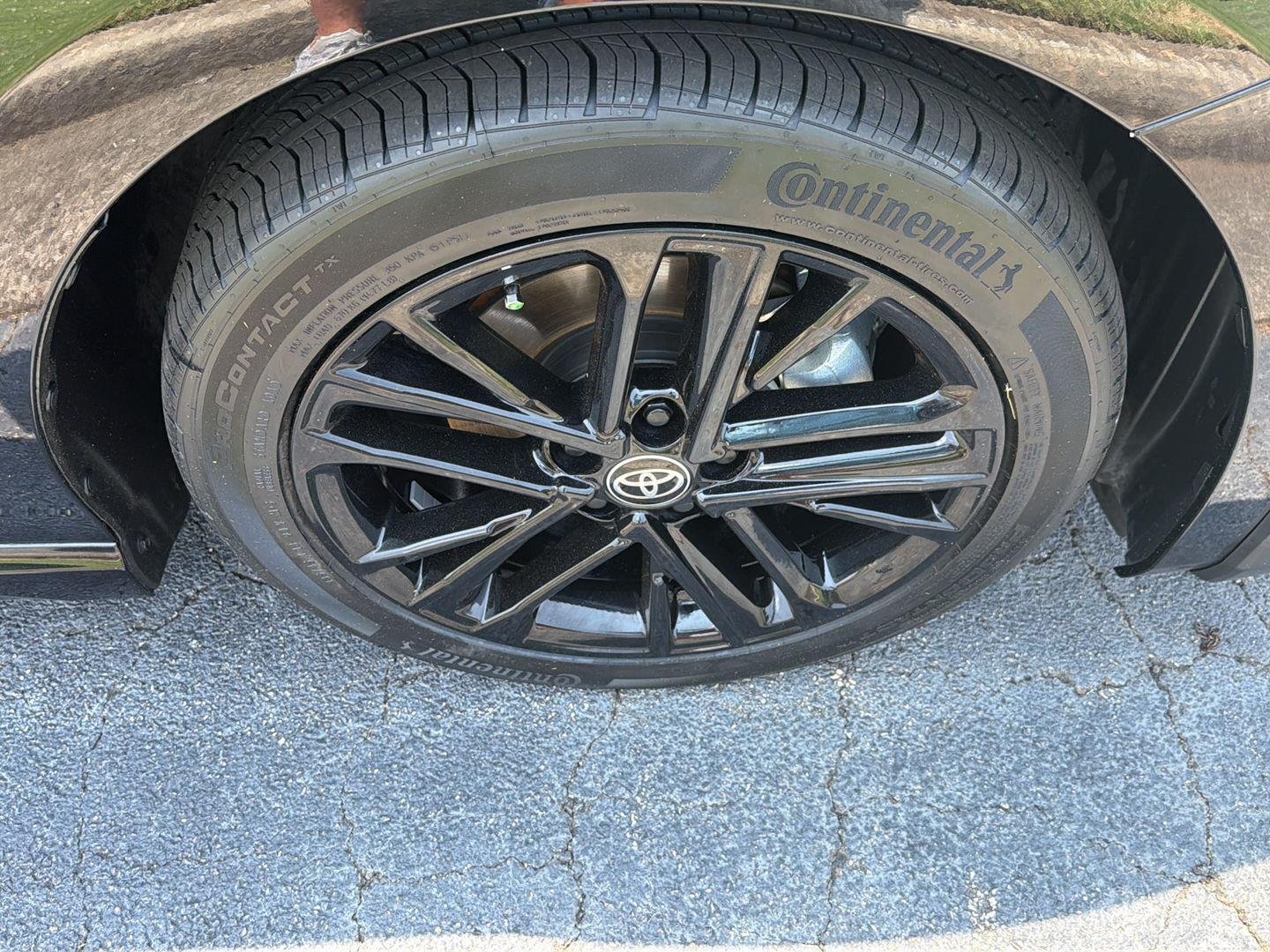 Used 2025 Midnight Black Metallic Toyota SE image 37