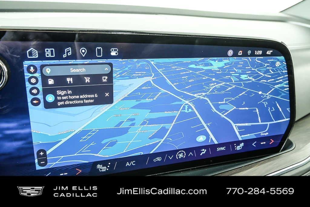 Used 2025 Summit White Chevrolet LT image 14