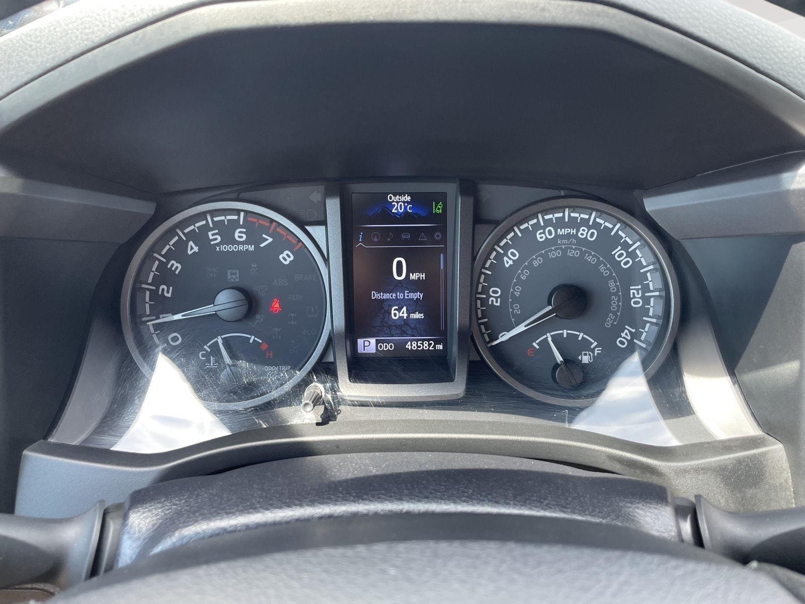 Used 2022 Toyota Tacoma TRD Off Road with VIN 3TMDZ5BNXNM128988 for sale in Kansas City