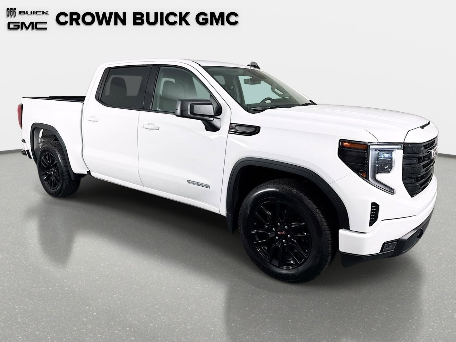 Used 2024 Summit White GMC Elevation image 3