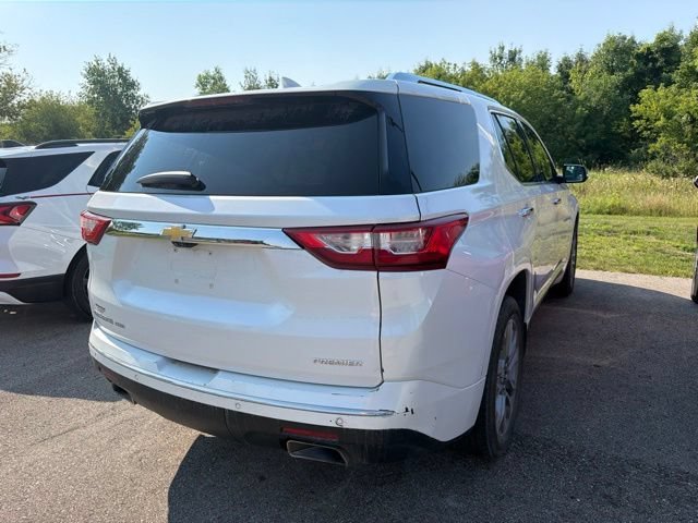 Used 2021 IRIDESCENT PEARL TRICOAT Chevrolet Premier image 10