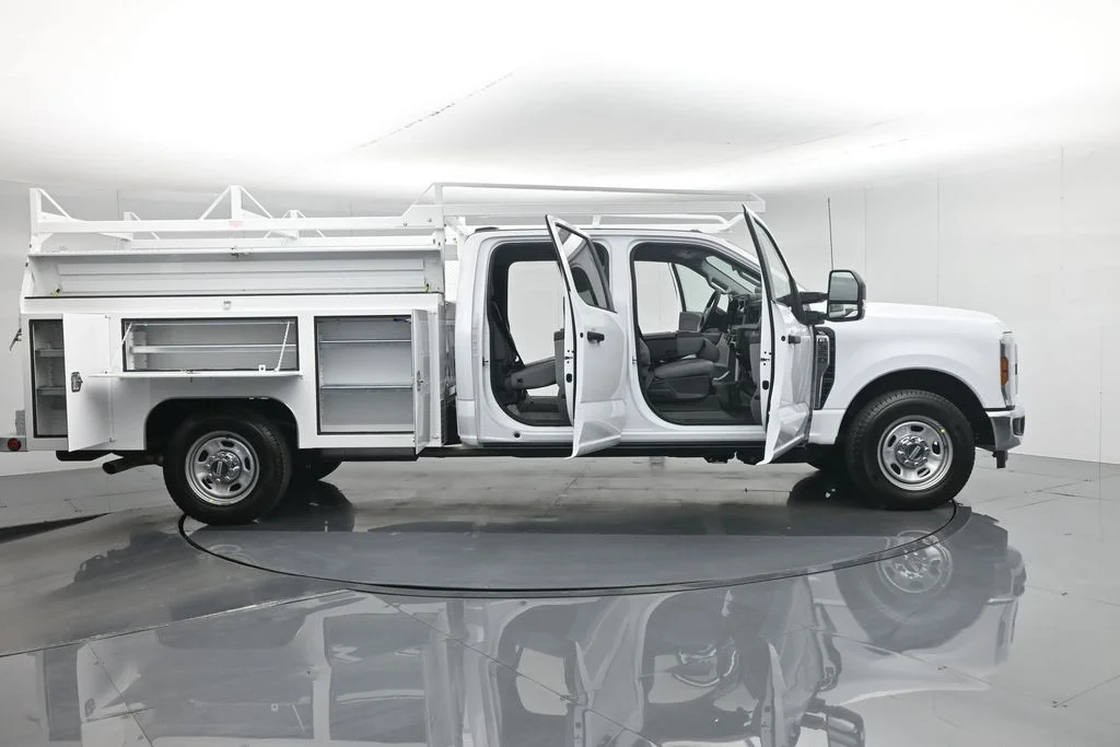 New 2026 White Ford XL image 4