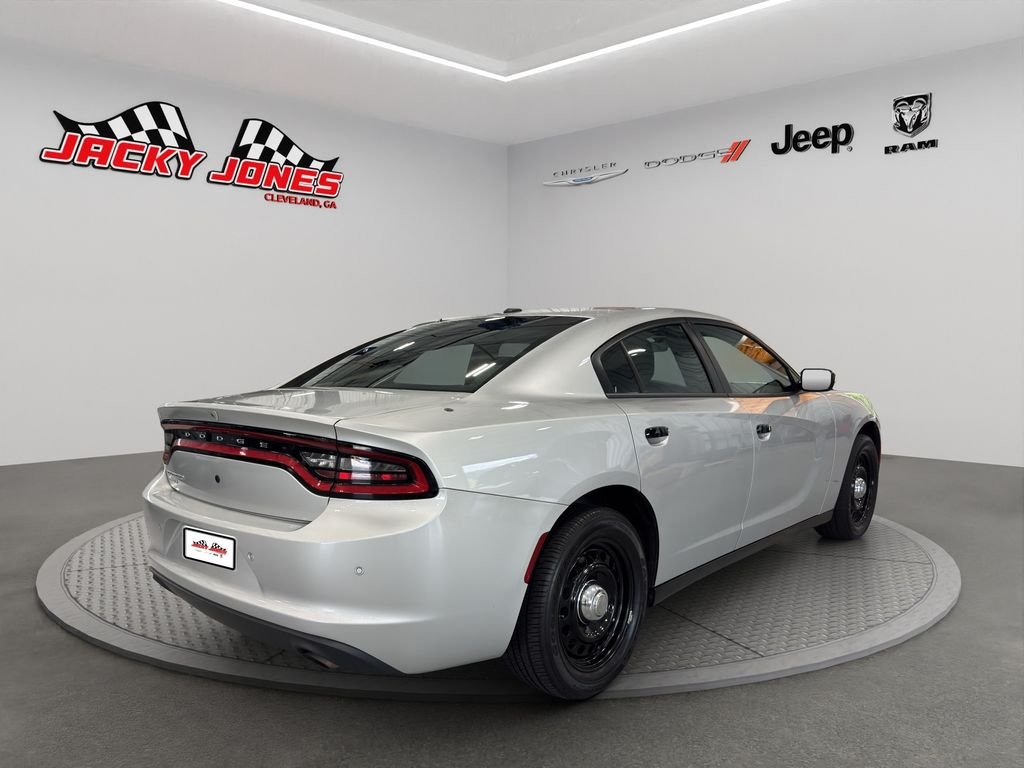 Used 2022 Bright Silver Metallic Clearcoat Dodge Police image 10