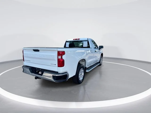 Used 2025 White Chevrolet WT image 8