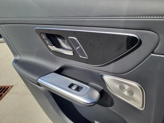 Used 2026 Gray Mercedes-Benz GLC 300 image 21
